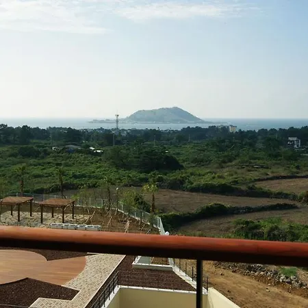 Hi Jeju Hotel Exterior photo