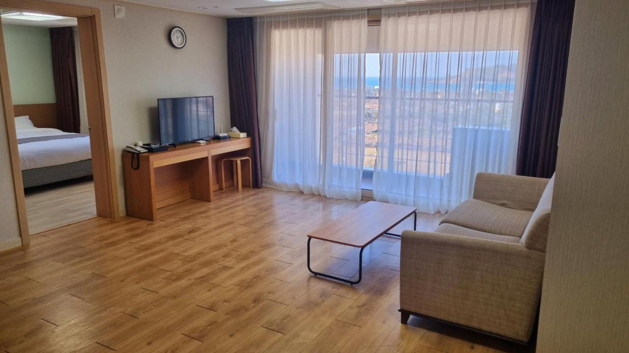 Hi Hotel