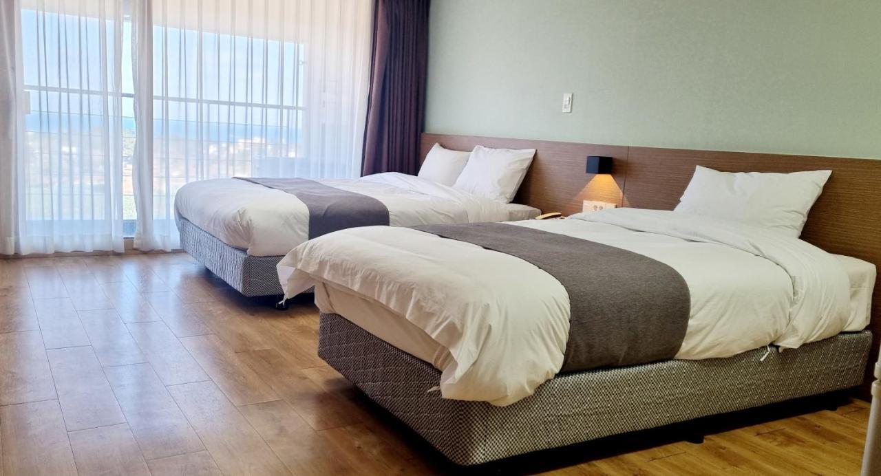 Hi Hotel